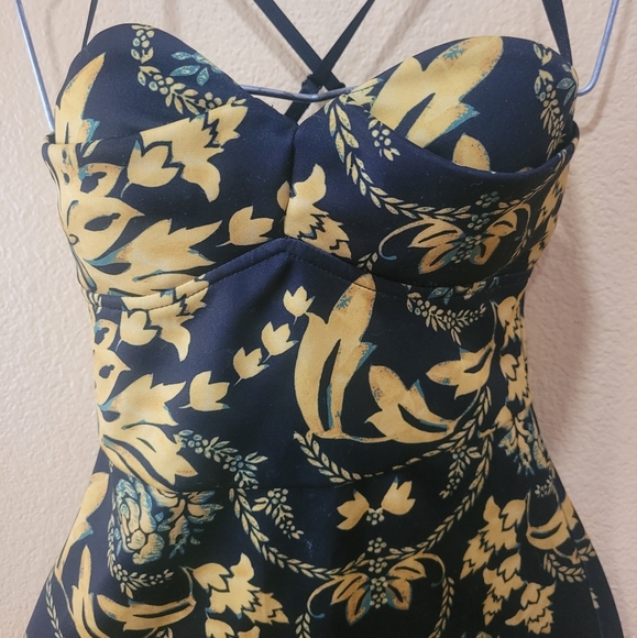 Bebe dress - Picture 6 of 9